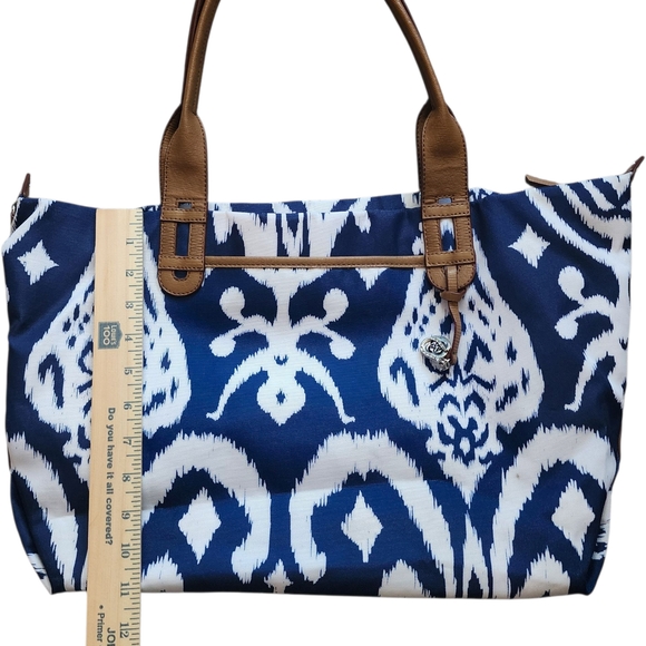 Stella & Dot Navy Ikat Print Tote Bag – Durable Travel/Everyday Carryall NWOT - Picture 10 of 13